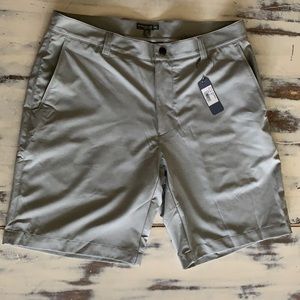 NWT Pete Millar short